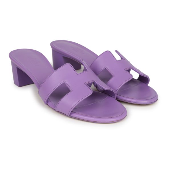 Hermes Oasis Sandals Violet Calfskin 36.5 EU For Sale