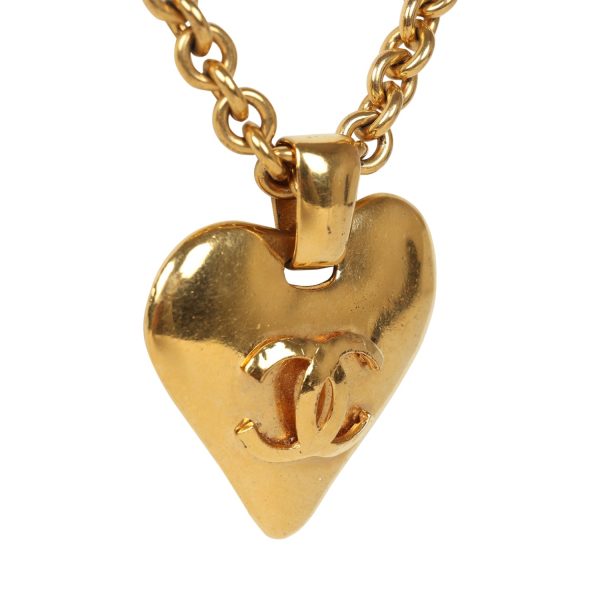 Vintage Chanel 24K Gold Plated Gold CC Heart Pendant Necklace Online now