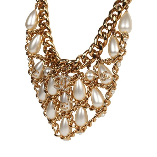 Pre-owned Chanel Layered Pearl Cluster Necklace Gold Hardware on Sale