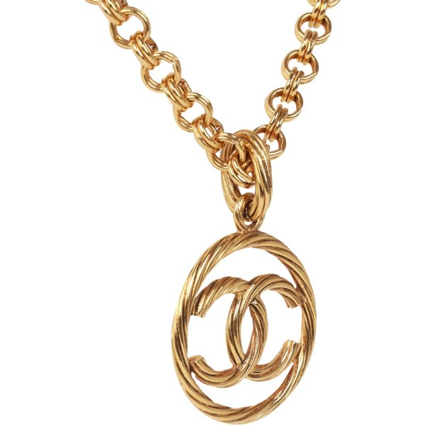 Vintage Chanel Gold Plated Encircled CC Long Necklace Online now