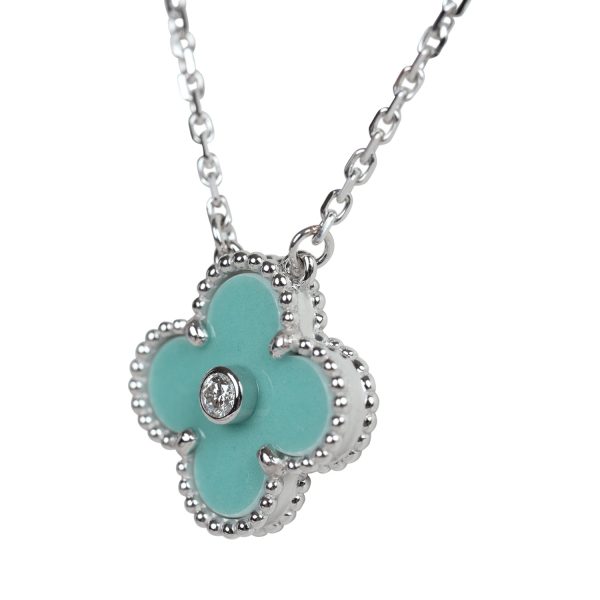 Van Cleef & Arpels 2022 Holiday Alhambra Pendant Necklace Online now