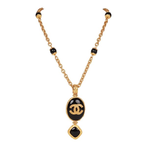 Vintage Chanel 24K Gold Plated Embossed CC Logo Pendant Necklace For Sale