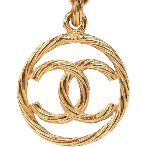 Vintage Chanel Gold Plated Encircled CC Long Necklace Online now